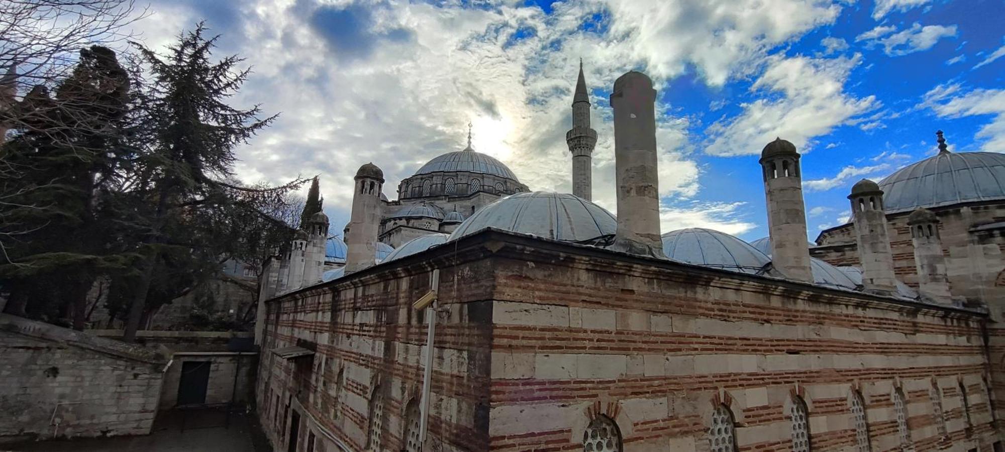Nur Home1 Abuzer Yegin Istanbul Bagian luar foto